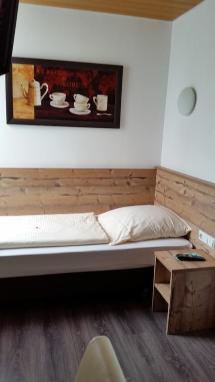 Hotel Alte Krone ทือบิงเงิน ห้อง รูปภาพ